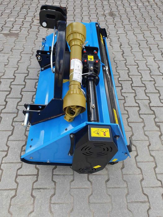 Solidna kosiarka do traktorka wykaszania trawy nowa wom ciągnika