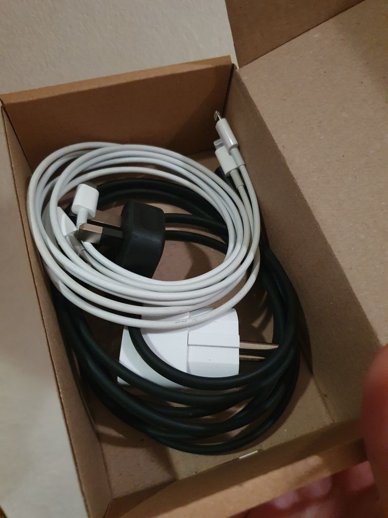 Mac mini M1 8/256gb