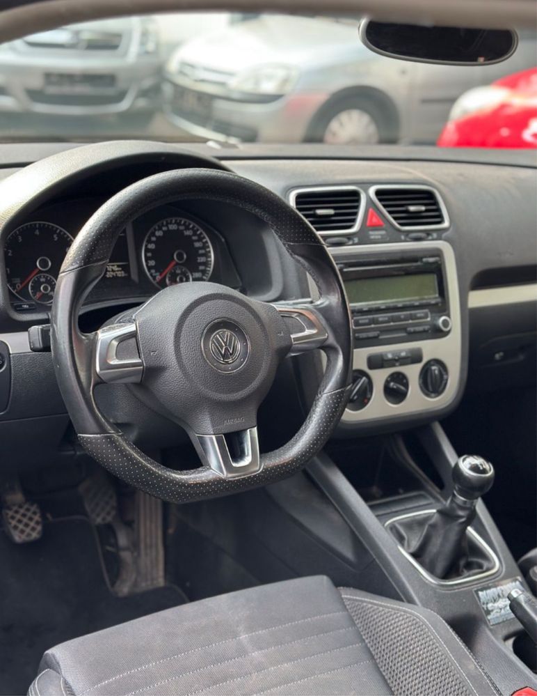 Volkswagen Scirocco 1.4 TSI, caixa manual de 6 velocidades