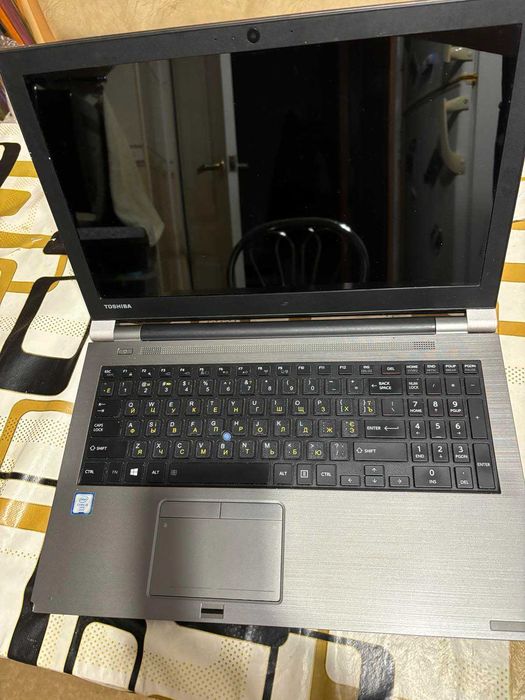 Ноутбук TOSHIBA Tecra