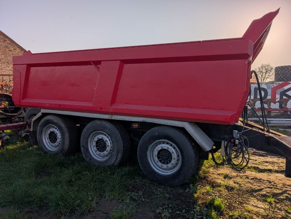 Przyczepa wywrotka tridem tandem