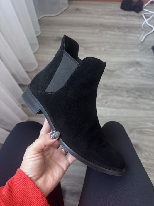 Черевики з натуральної замші 37розмір