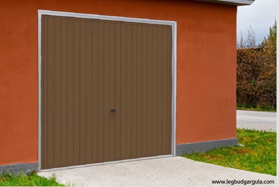 Drzwi Brama garażowa ocieplona uchylna 2,40x2,10m Brąz RAL8017 GARSTA