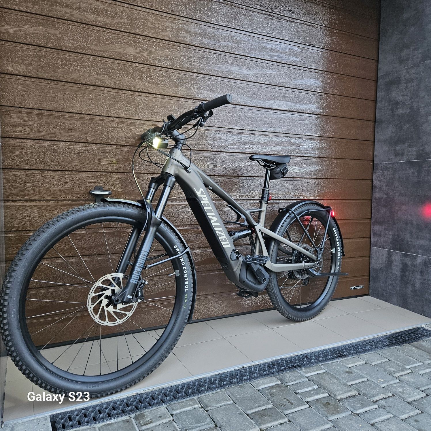 Specialized Turbo Tero X 4.0 2023 Двухпідвісний електровелосипед.Brose