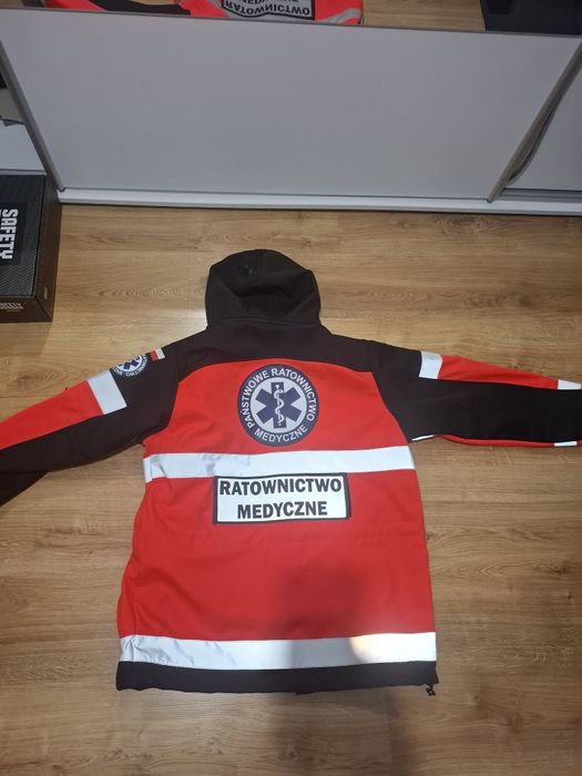 Kurtka zimowa fluo ratownictwo medyczne