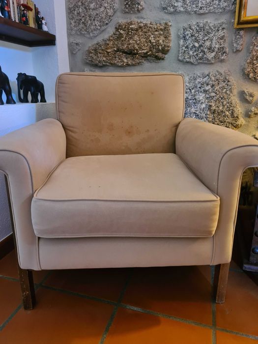 Par de sofás individuais