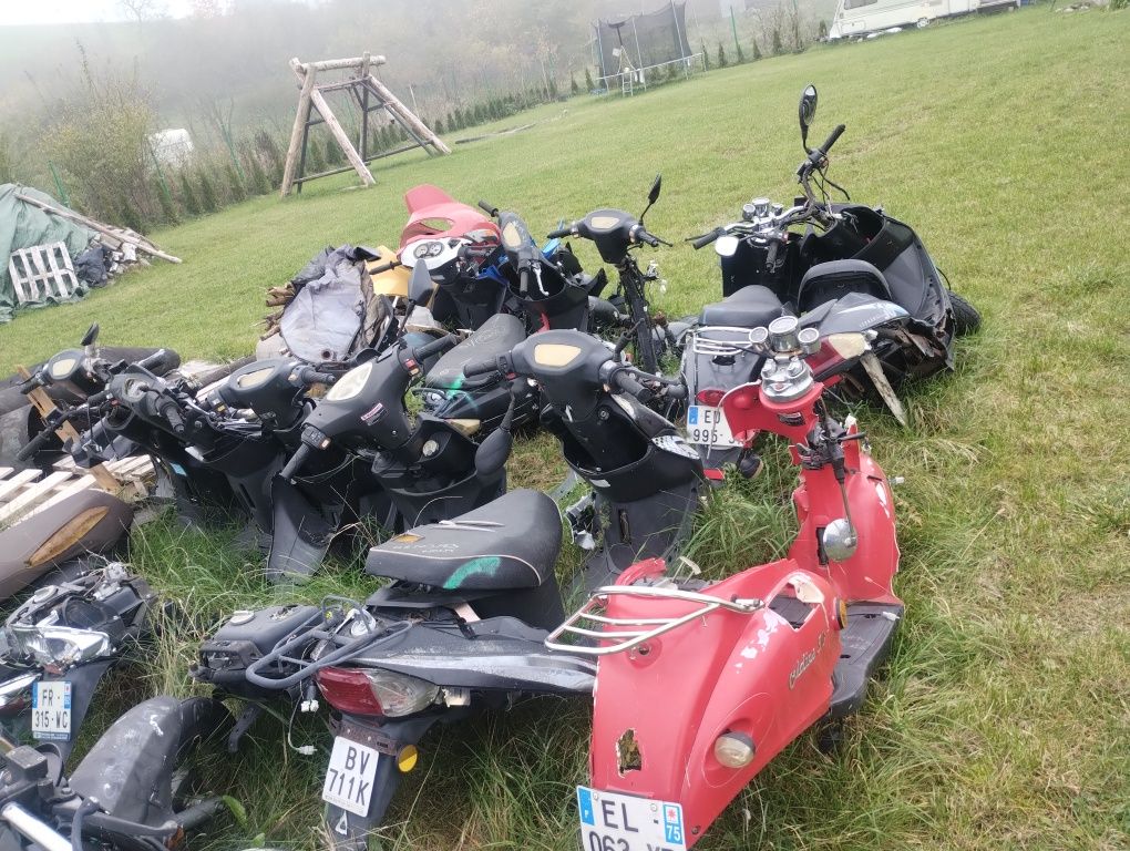 Do skutera coliber retro kymco sym peugeot yamaha honda Siedzenie  zac