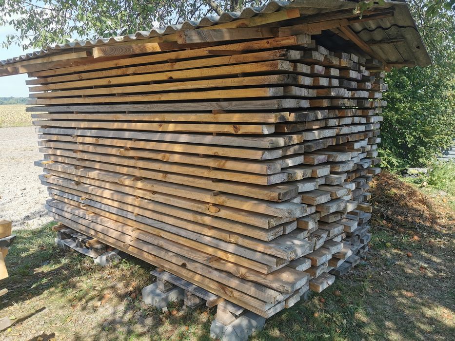 Bale sosnowe, deski grubość od 5.5cm do 6.0cm