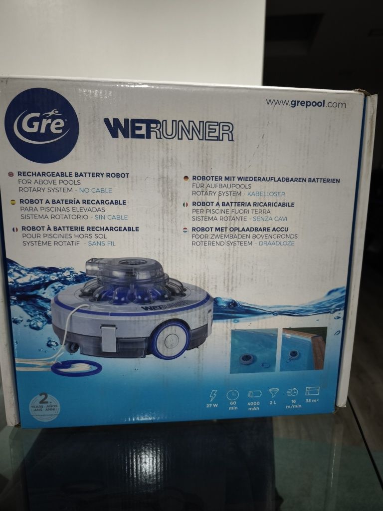 Robot limpeza piscina