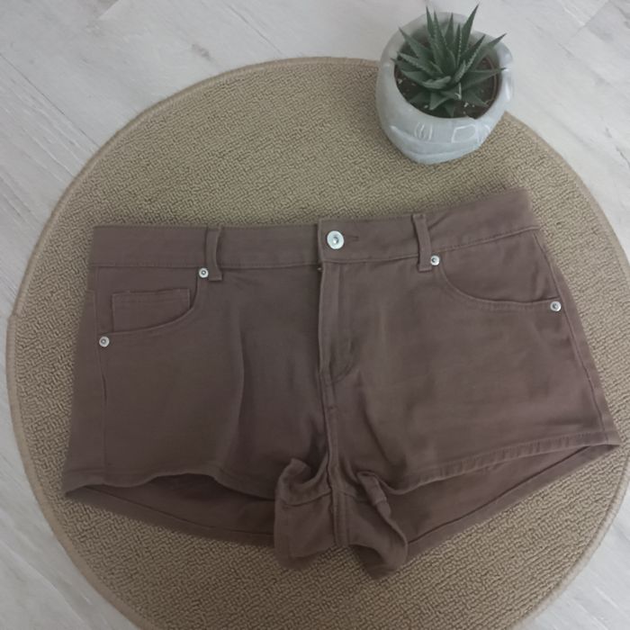Szorty damskie, spodenki brązowe, rozmiar M, H&M