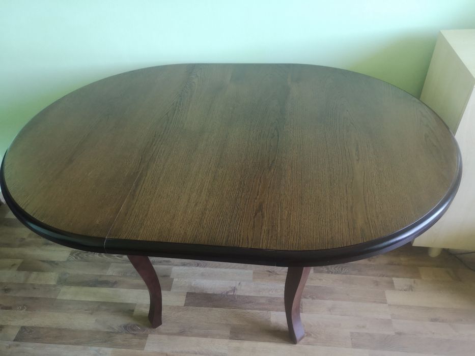 стіл розкладний круглий