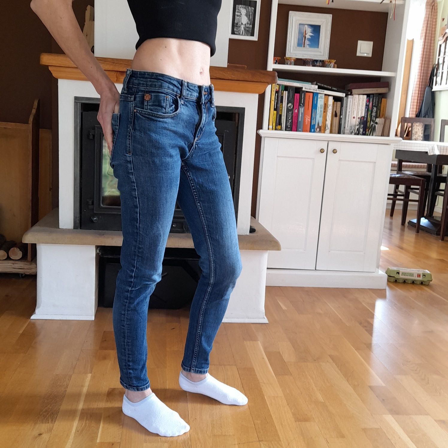 Jeansy Zara Z1975 rozm 36, slim, średni stan