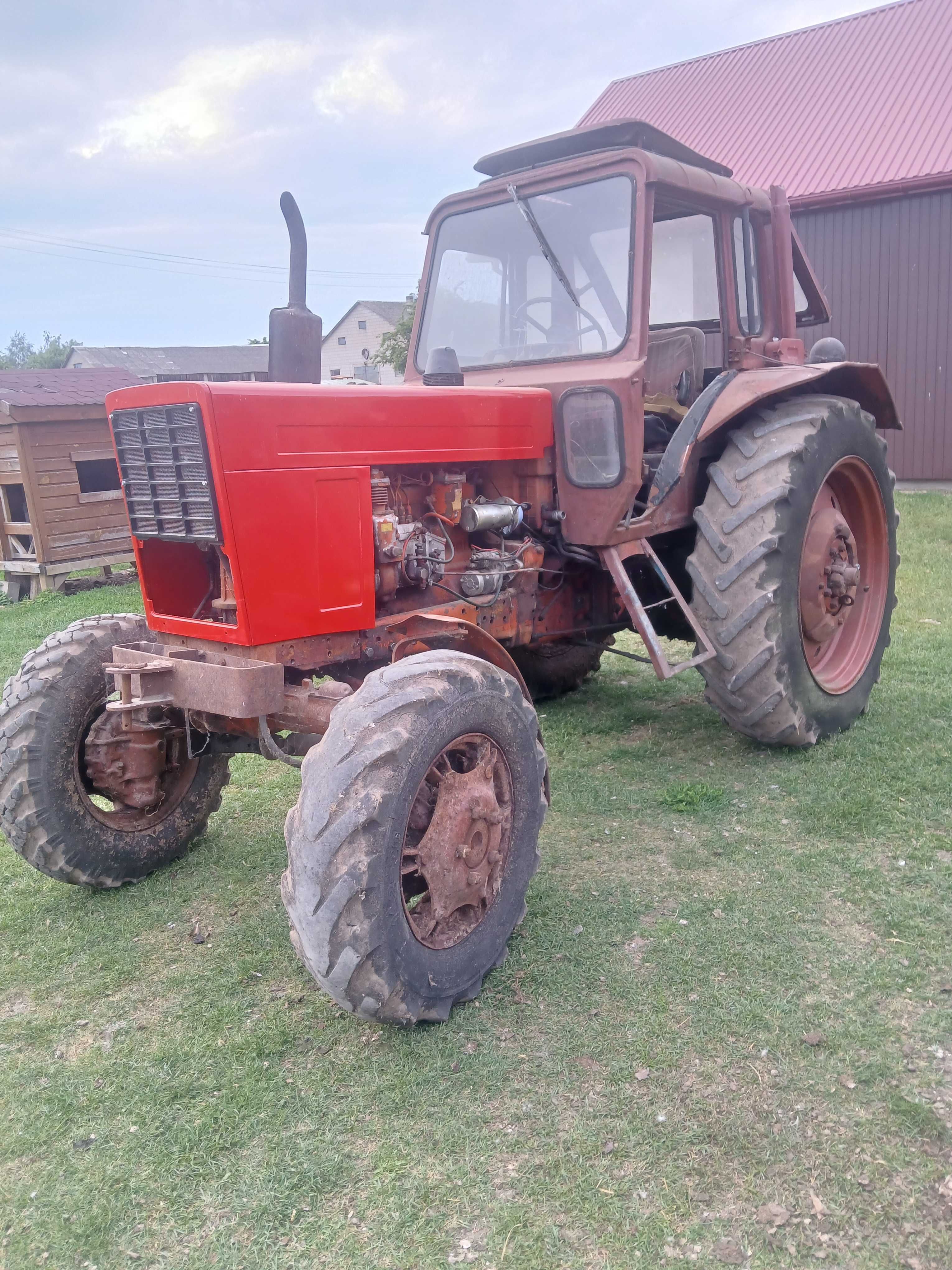 MTZ Belarus z przednim napędem