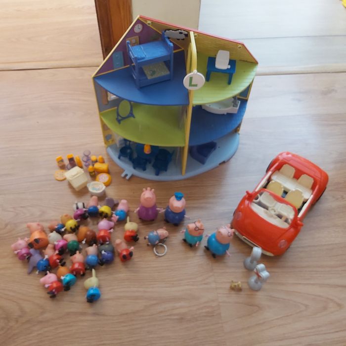Swinka peppa domek z figurkamii