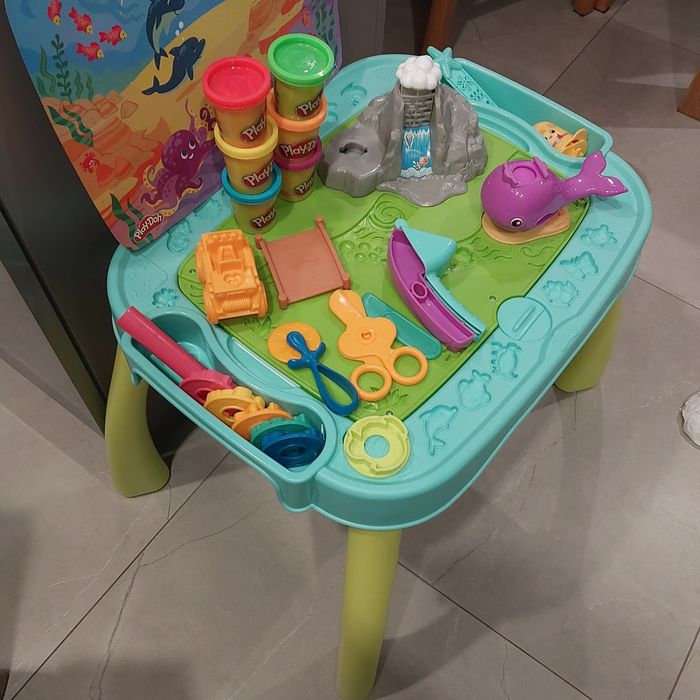 Stół z ciastolina Play Doh