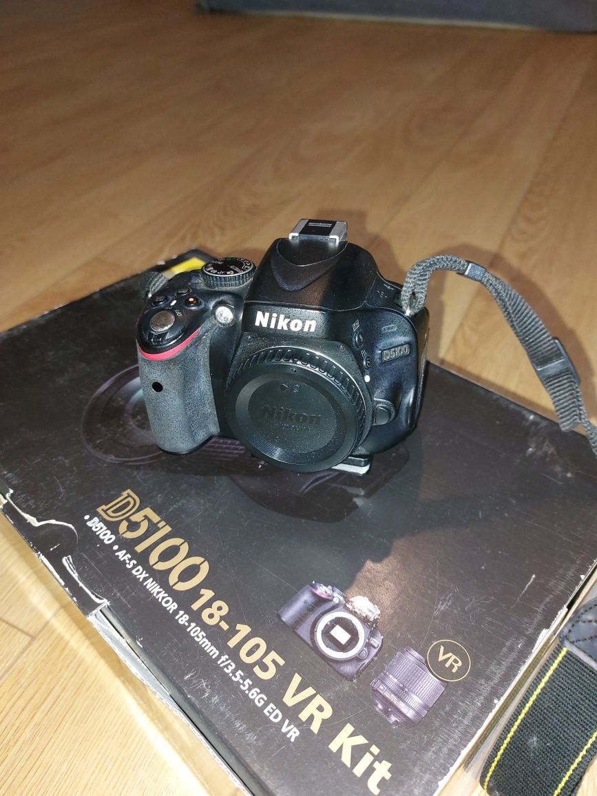 Nikon D5100 plus zestaw