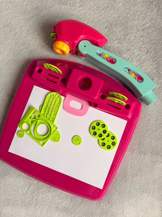 Детский проектор для рисования розовый