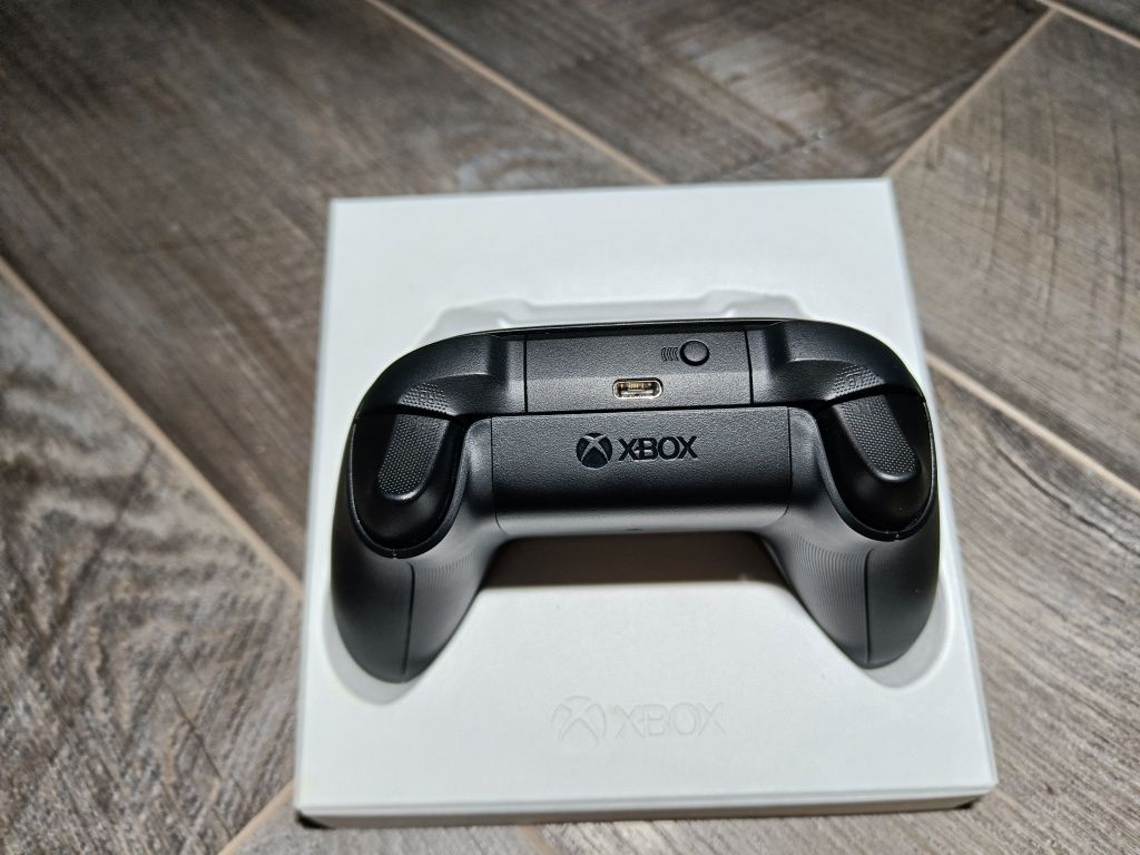 Xbox Microsoft wireless controller