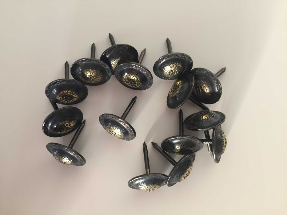 gwoździe tapicerskie stylowe nowe