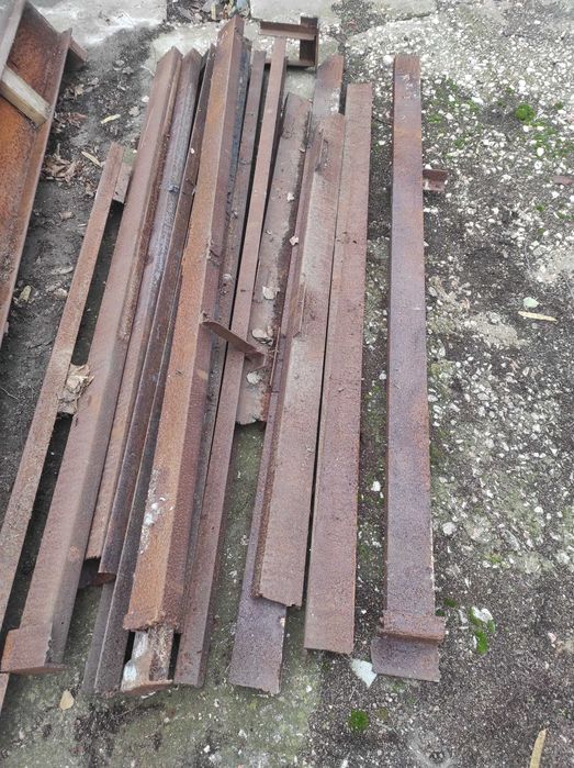 Продаю швеллера б/у, 20 и 10