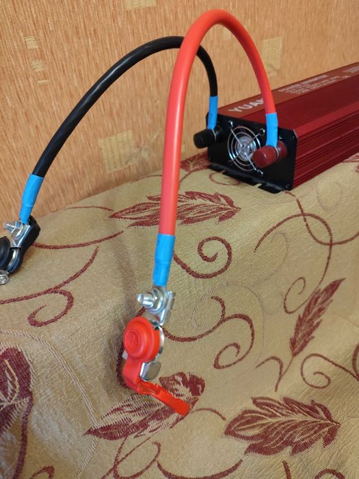 Перетворювач інвертор 12V-220V 5000W