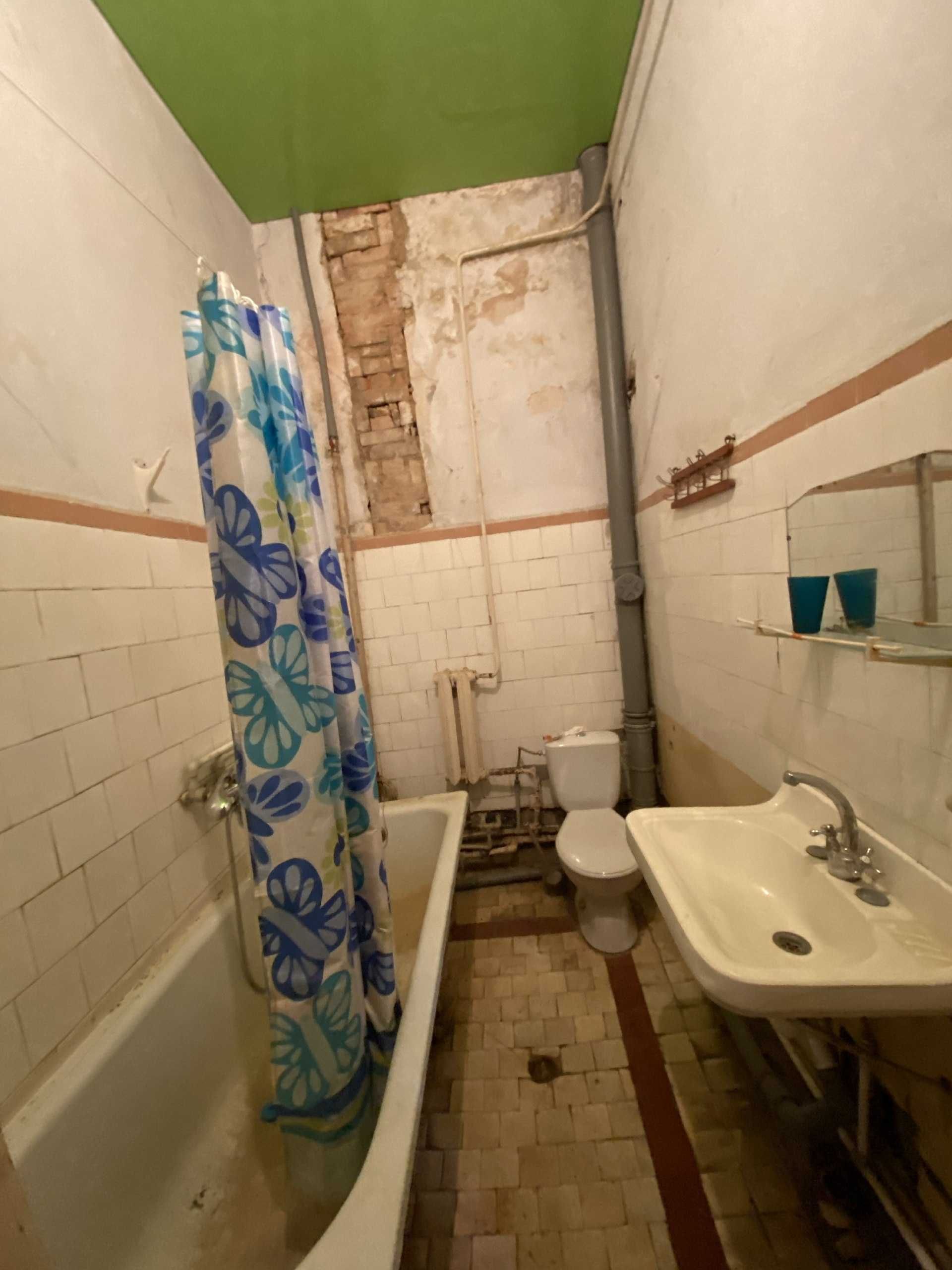 Продам 2 ком квартиру в Центре