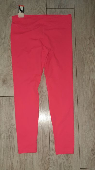 legginsy under armour