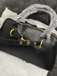 Mala miumiu senhora