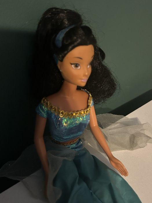 Lalka Jasmine Alladyn