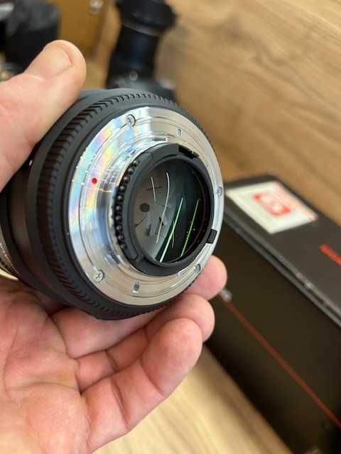 Sigma 85 mm f/1.4 EX DG HSM (Nikon)
