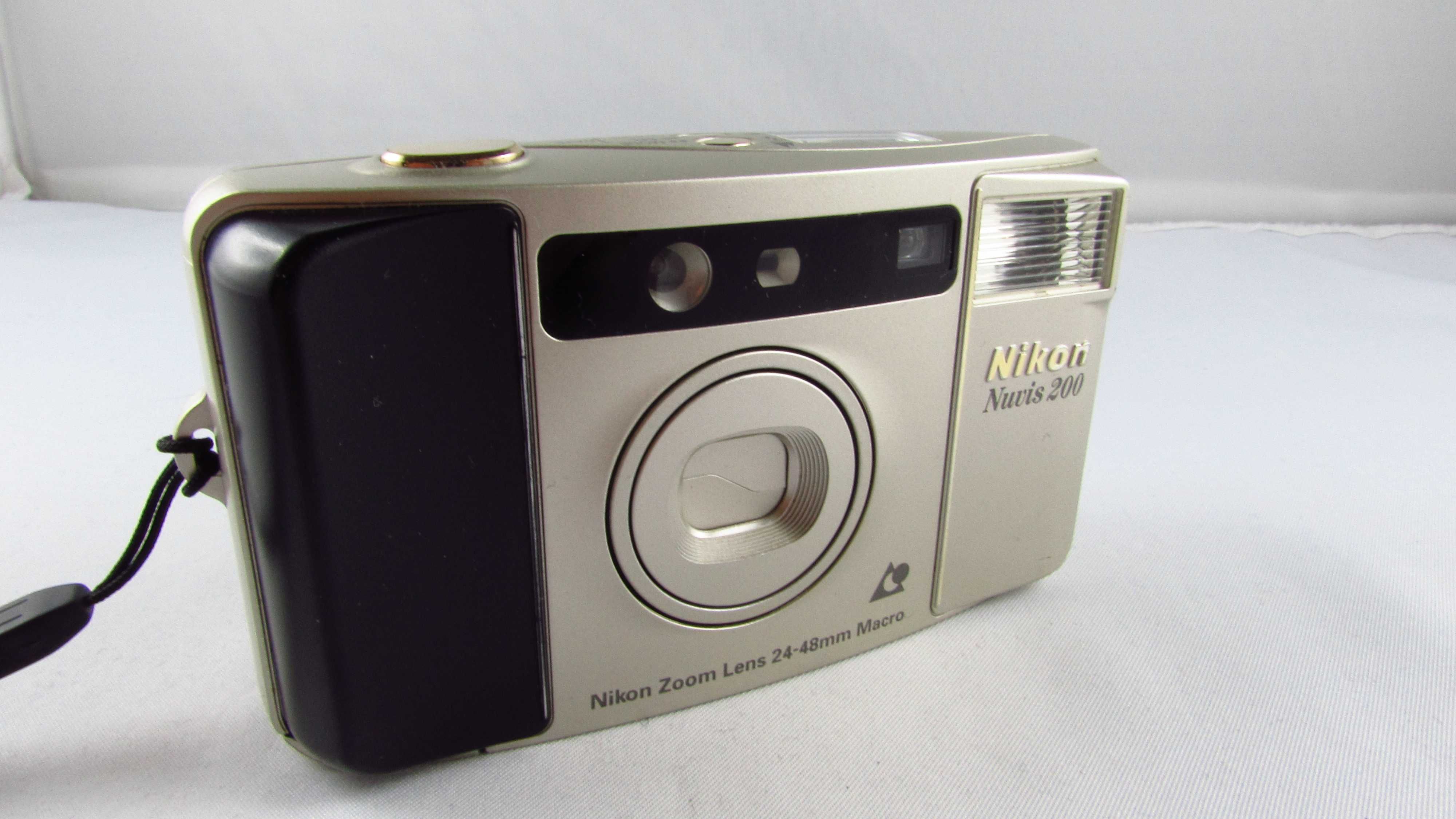 NIKON - Aparat Analogowy Nuvis 200