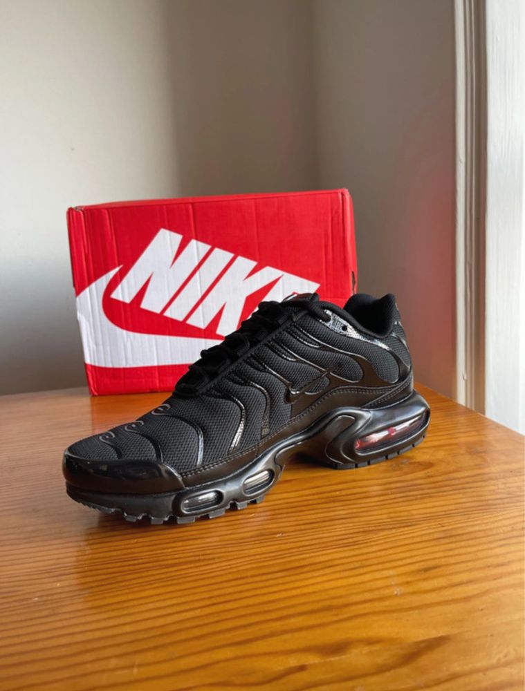 Nike Air Max Plus TN Tripple Black