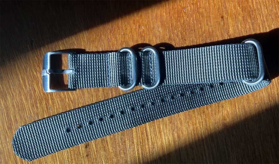 Ремешки LUMINOX фирменные