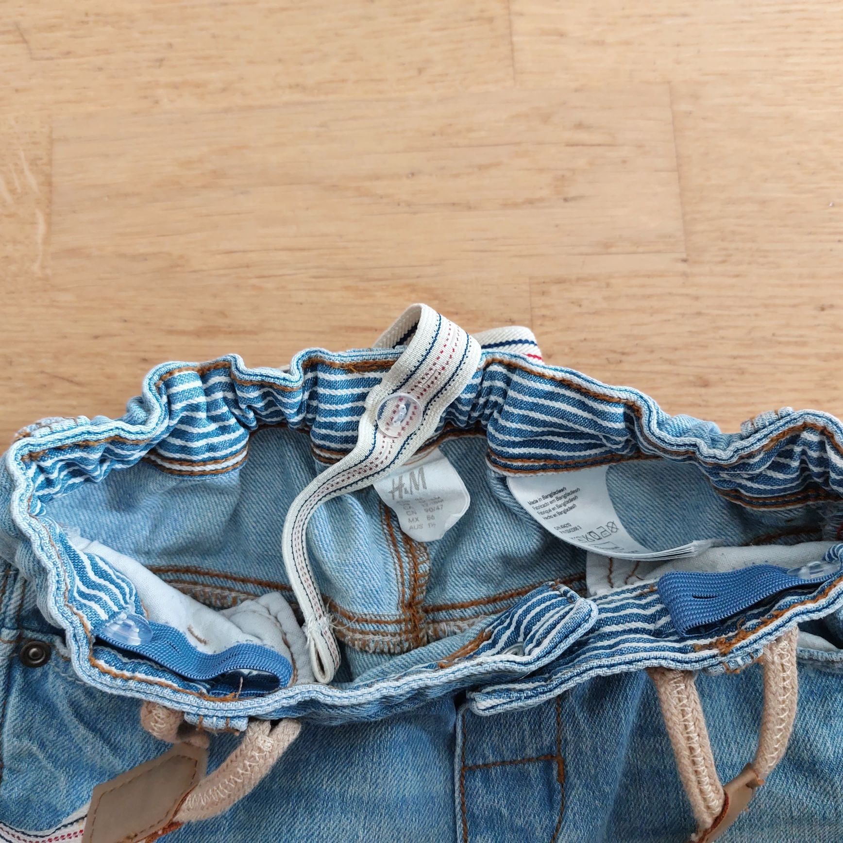 H&M spodnie jeansy z szelkami rozm. 86 12-18 miesięcy stan idealny