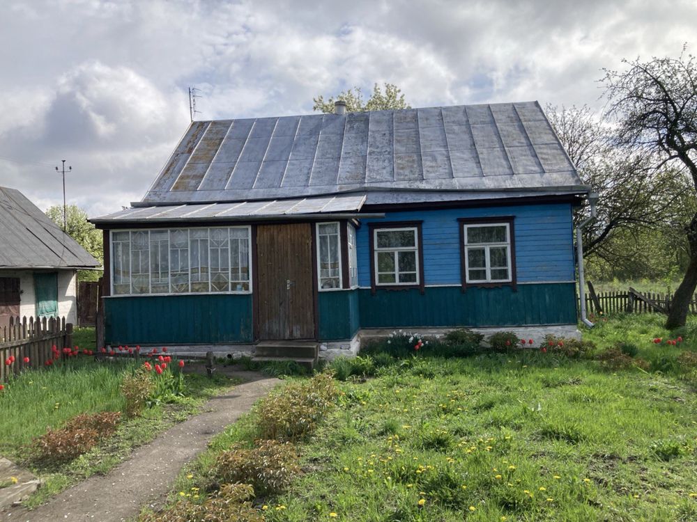 Продам затишний будинок в с.Фасова, Житомирської області.