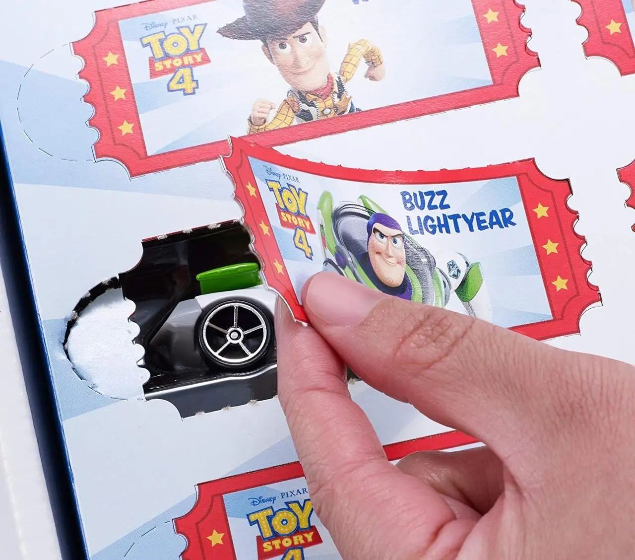 Подарочный набор машинок hot wheels Disney Pixar Toy story 4