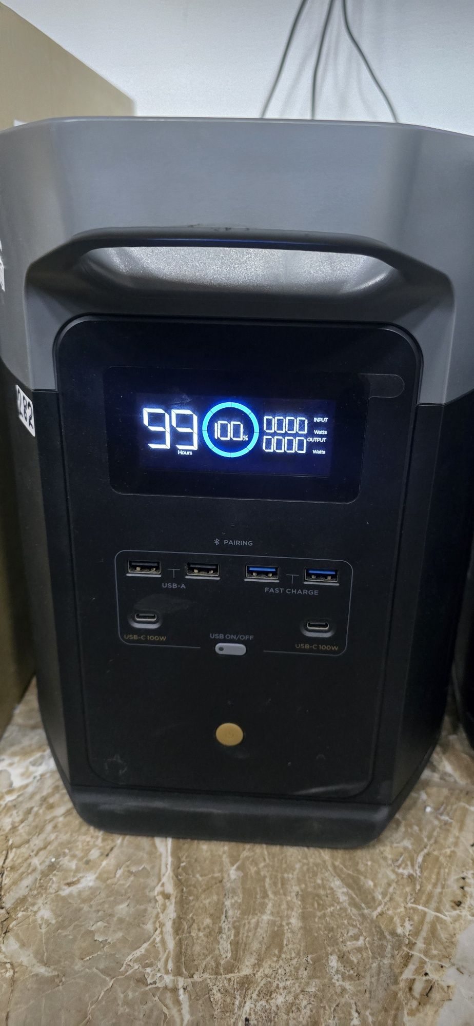 ECOFLOW delta 2 max 2600watt. Lifepo4.