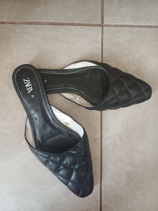 Шльопанці жіночі Zara