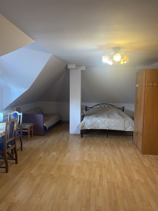 Будинок в центрі місті, кімнати подобово