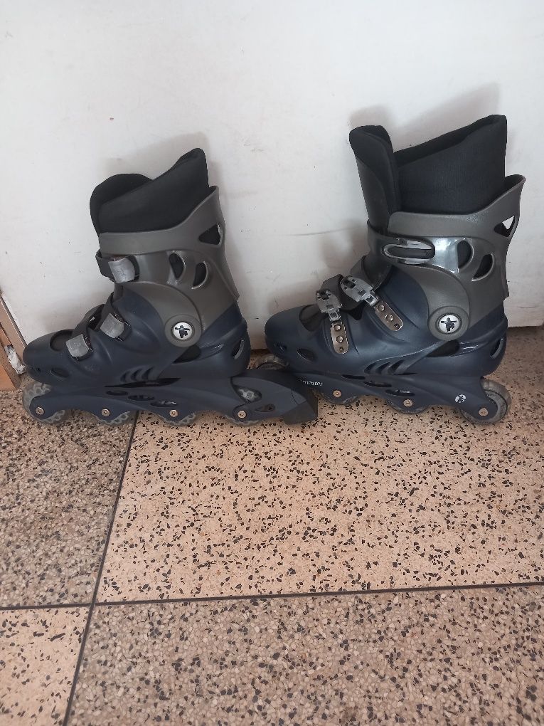 Patins em linha impecaveis