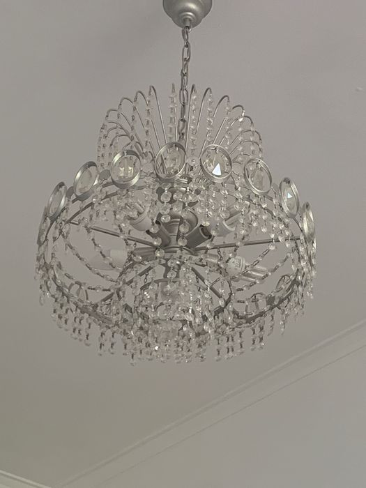 Lustre em tom prateado 15€