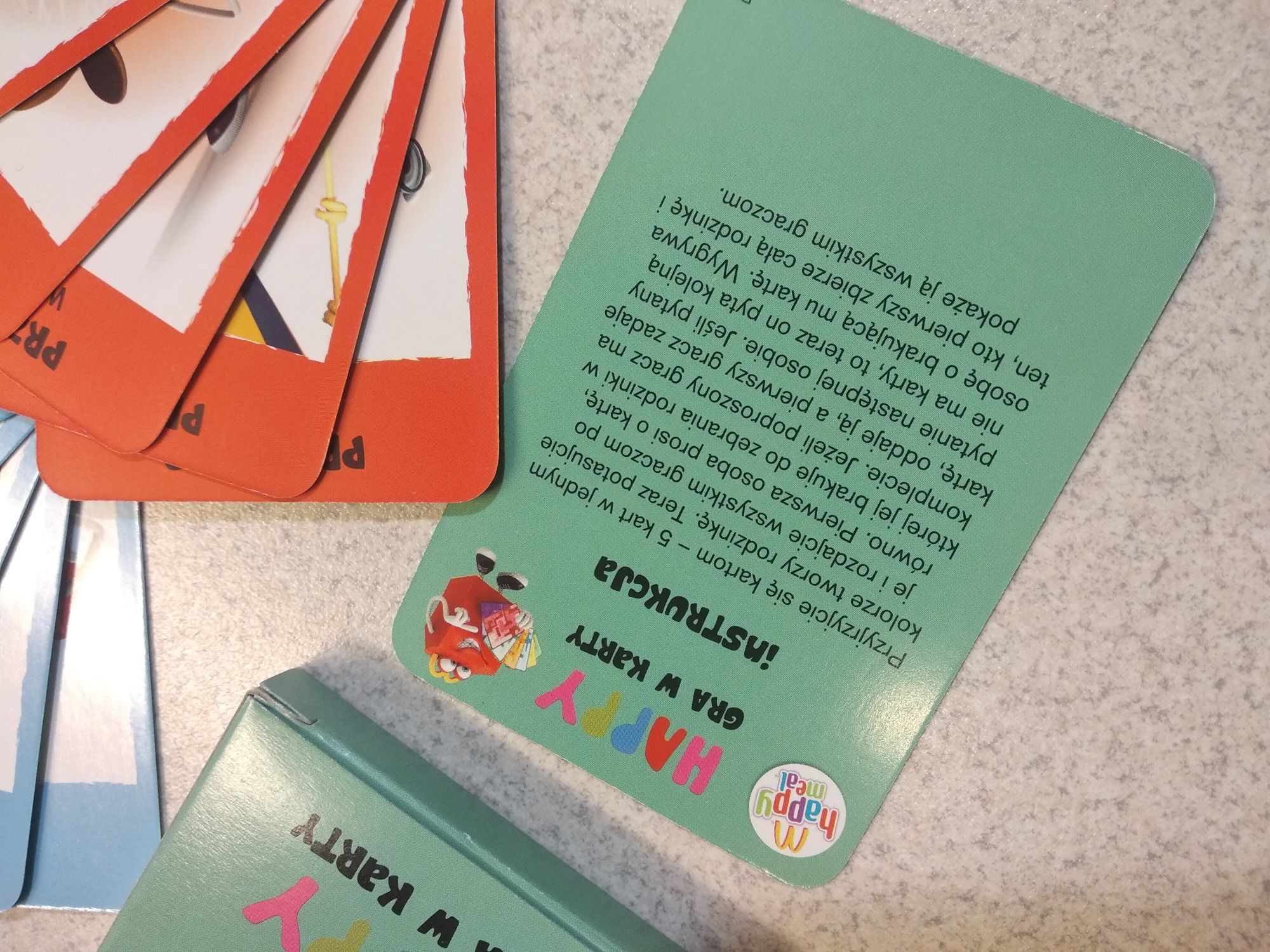 Nowa Gra karciana - karty do gry - super dla najmłodszych / nieużywana