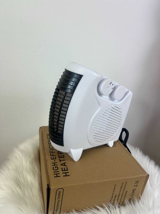 Termowentylator Przenośny Farelka Grzejnik Elektryczny Wiatrak 600W