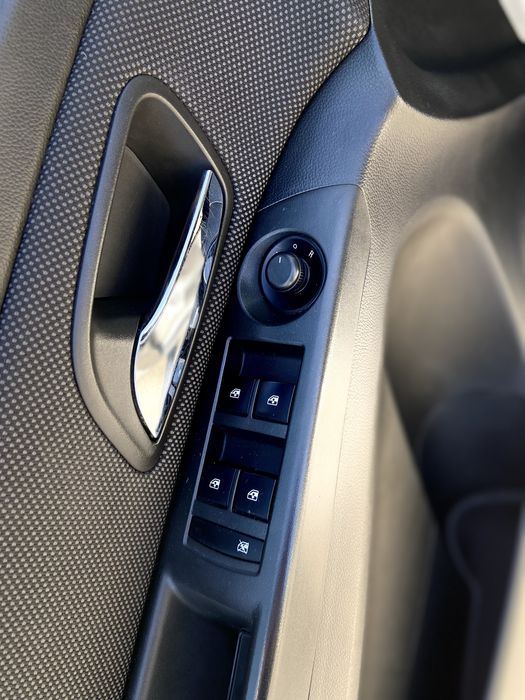 Chevrolet Cruze 2013