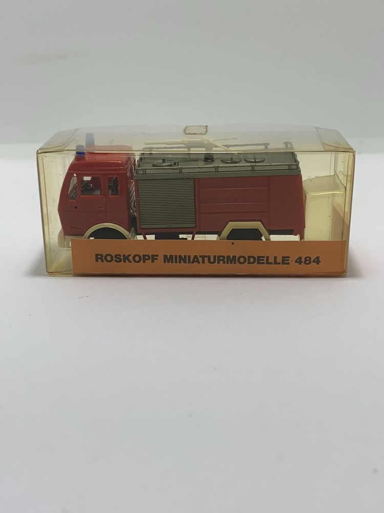 Mercedes Bombeiros Roskopf escala 1/87