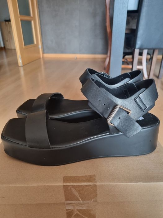 Sandálias Steve Madden