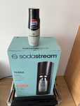 SodaStream saturator - terra czarny - 3 butelki i koncentrat pepsi