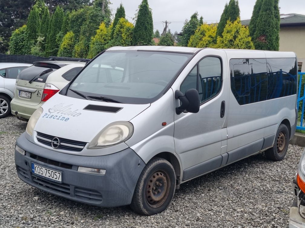Opel Vivaro *6 osobowy*1.9 100km*6biegów2003*USZKODZONY*