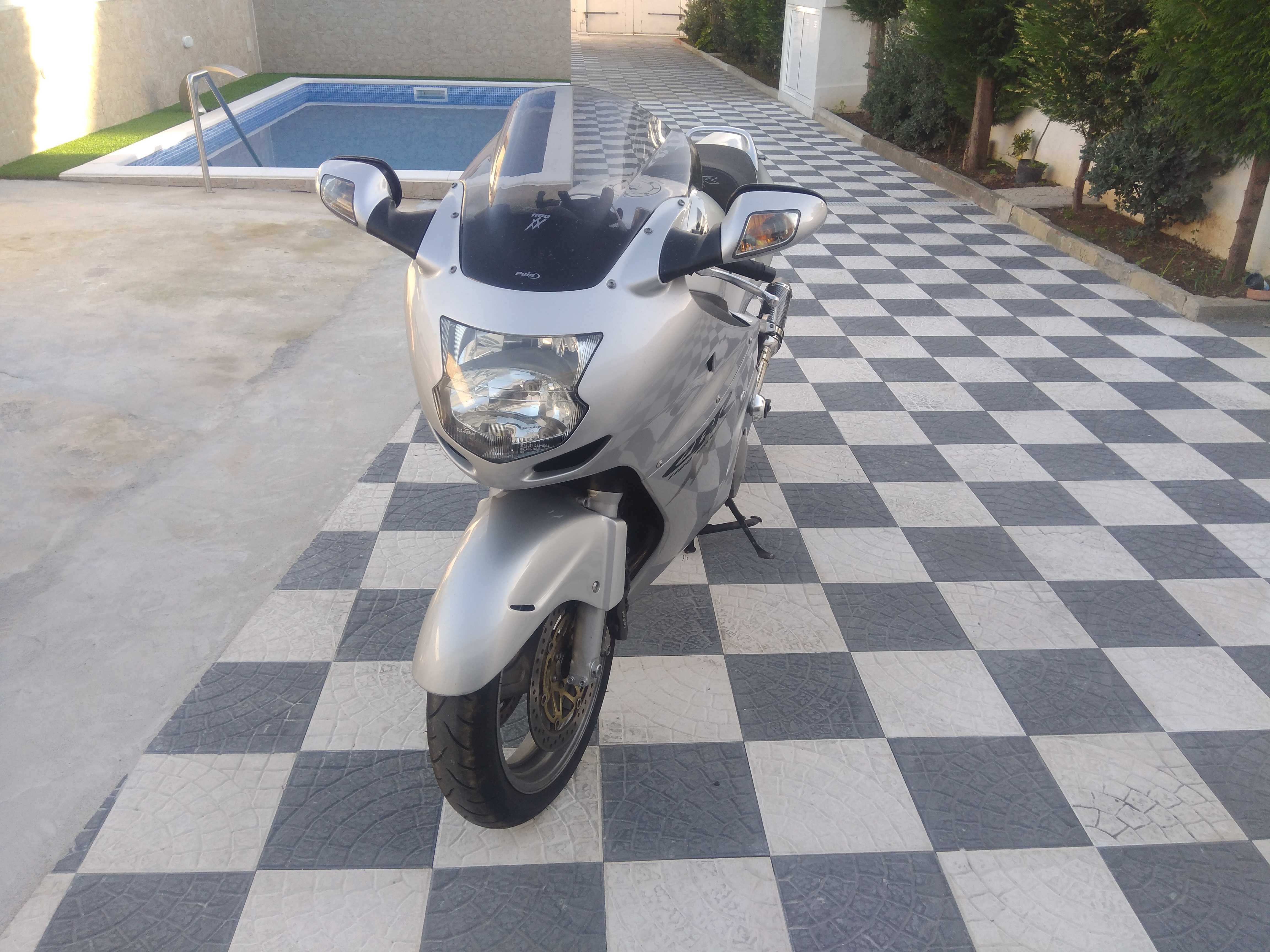 HONDA Cbr 1100 xx