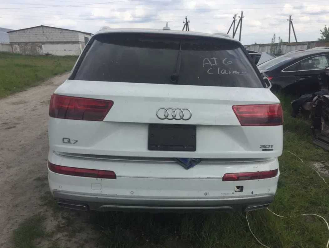 Розборка шрот бампер Audi Q7 4L 4M